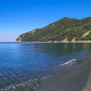 097 - Casa Stella A Riva Trigoso, 300 Metri Da Mare E Spiaggia, Posto Auto Privato Gratis Appartamento